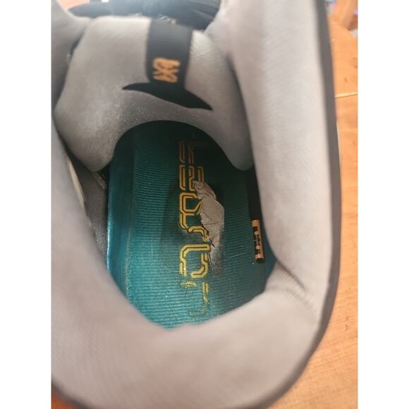 Nike LeBron 11 “Everglades” Size 11 Black And Multi-colored Good Used Condition - Picture 8 of 16